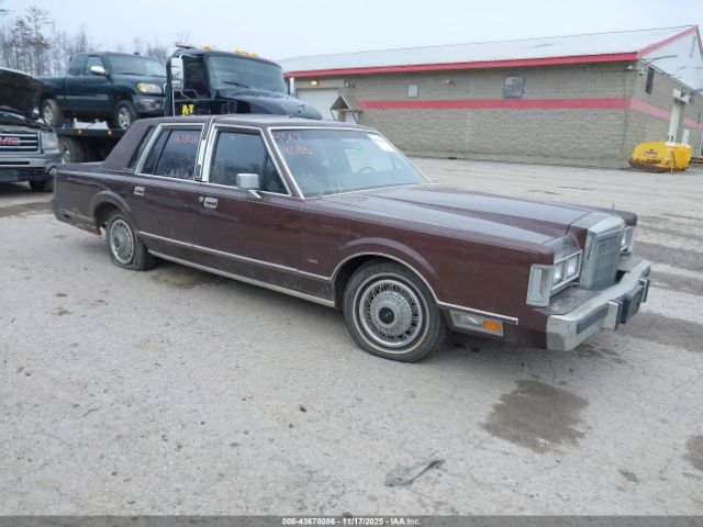 1988 LINCOLN TOWN CAR 1LNBM81F0JY771409