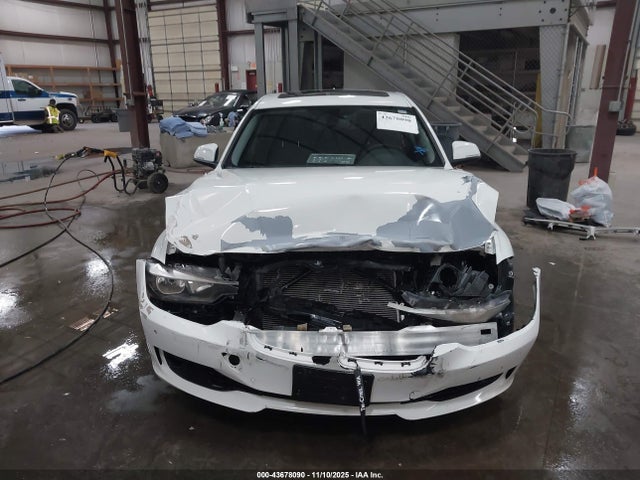 WBA3B5G59FNS19442 BMW 328I