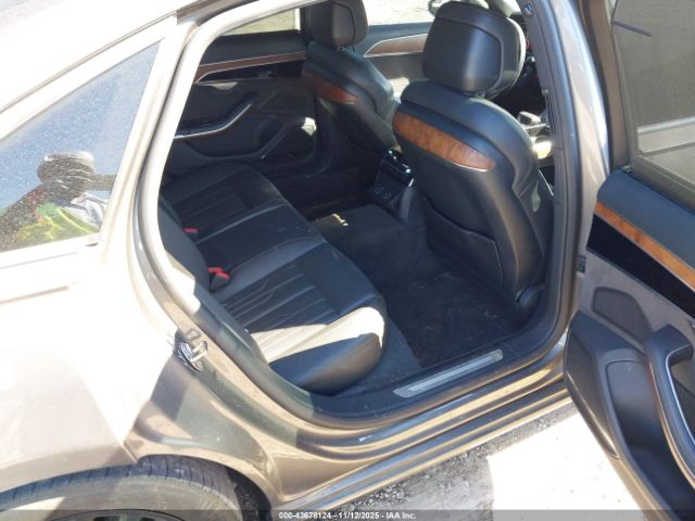 2019 AUDI A8 L WAU8DAF8XKN010967 Photo 7