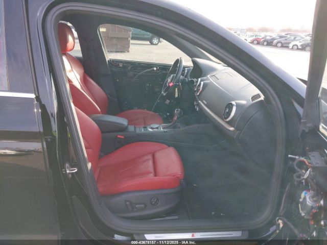 2018 AUDI S3 WAUB1GFF7J1009281 Photo 4