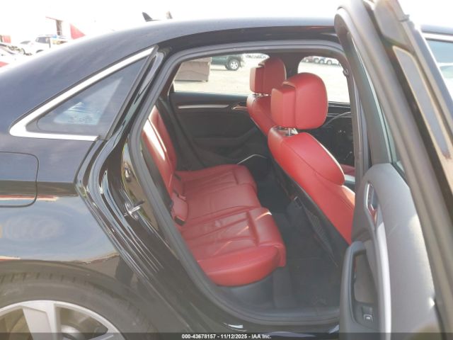 2018 AUDI S3 WAUB1GFF7J1009281 Photo 7