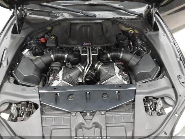 2016 BMW M6 WBS6J9C52GD934420 Photo 9