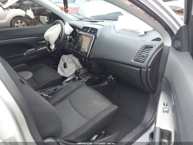 2021 MITSUBISHI OUTLANDER SPORT JA4APVAU1MU015422 Photo 4