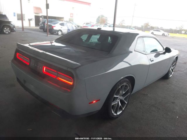 2022 DODGE CHALLENGER 2C3CDZJG1NH206579 Photo 3