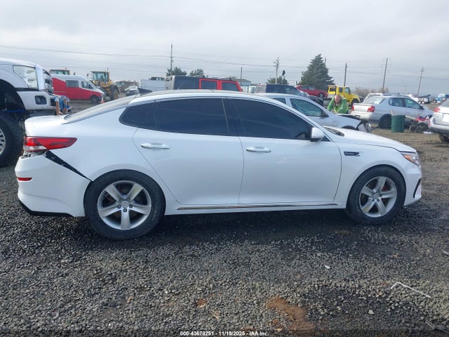 5XXGV4L22KG315906 KIA Optima Sx Turbo