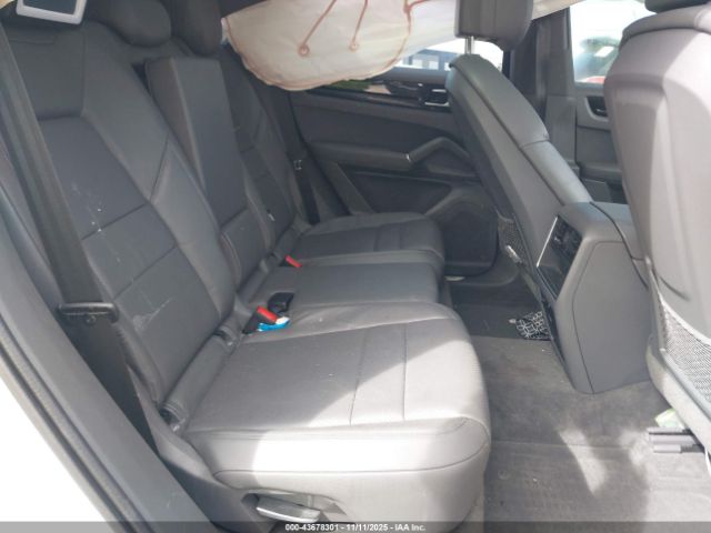 2020 PORSCHE CAYENNE WP1AA2AY2LDA09196 Photo 7