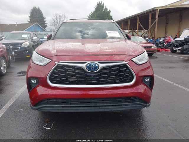 Toyota Highlander Hybrid Limited 2021 5TDXBRCH4MS064060 Image 13