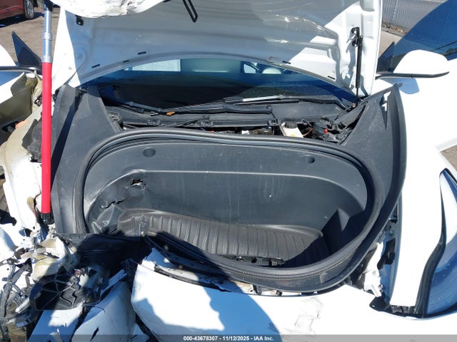 2022 TESLA MODEL 3 5YJ3E1EB2NF101368 Photo 9