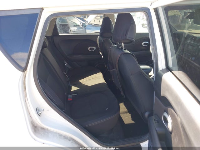 KIA Soul 2016 KNDJN2A28G7343299 Image 19