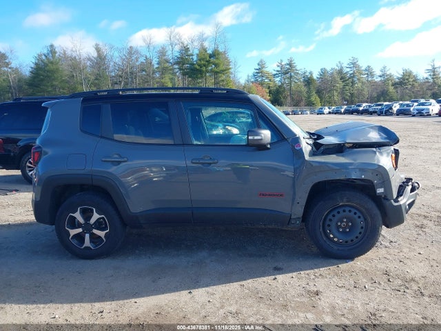 ZACNJDC16MPN32798 Jeep Renegade Trailhawk 4x4