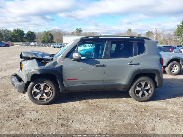ZACNJDC16MPN32798 Jeep Renegade Trailhawk 4x4