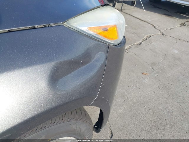 Ford Focus 2016 1FADP3K29GL246945 Image 12