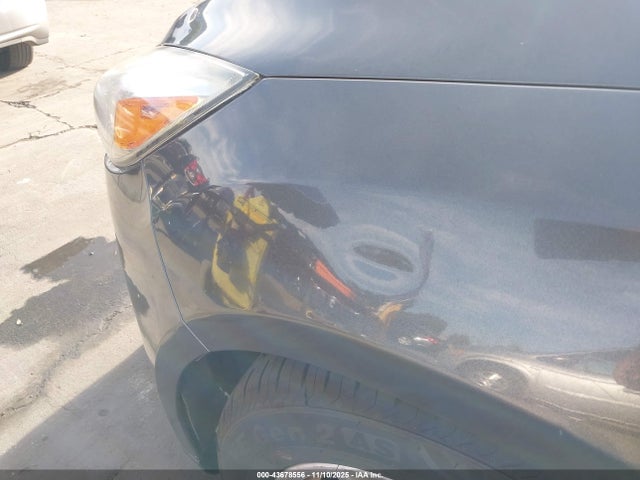 Ford Focus 2016 1FADP3K29GL246945 Image 14