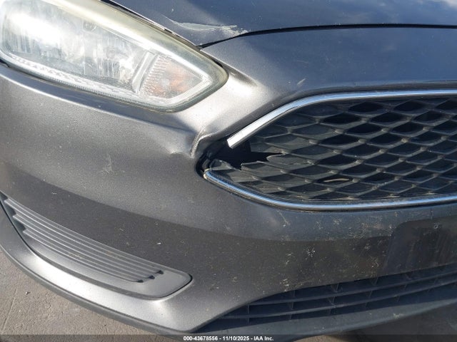 Ford Focus 2016 1FADP3K29GL246945 Image 6