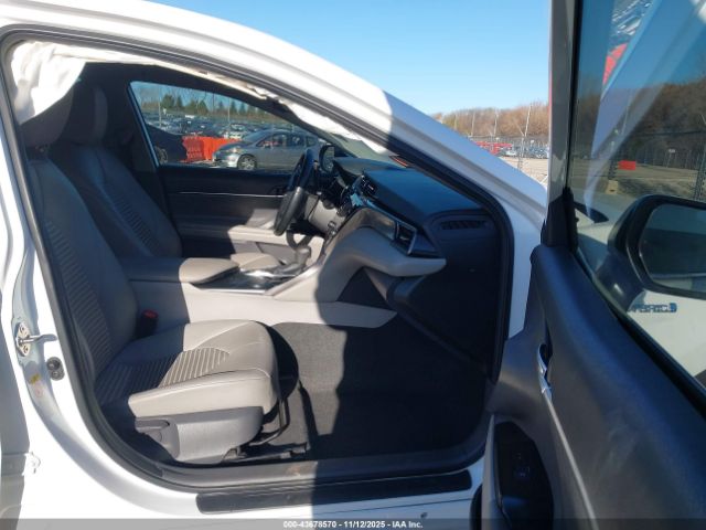 2019 TOYOTA CAMRY HYBRID 4T1B21HK7KU012507 Photo 4