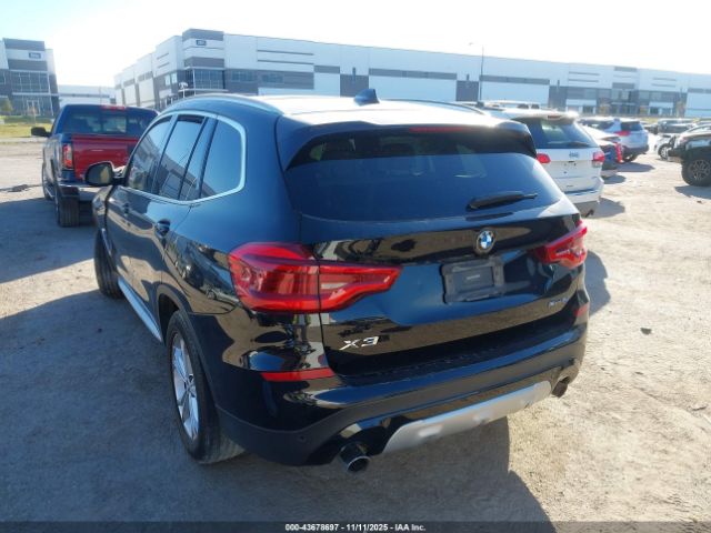 2020 BMW X3 5UXTY3C08LLE55119 Photo 2