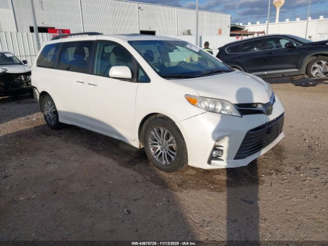 2019 TOYOTA SIENNA 5TDYZ3DC5KS996829