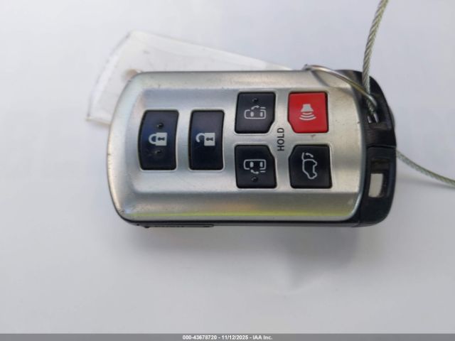 2019 TOYOTA SIENNA 5TDYZ3DC5KS996829 Photo 10