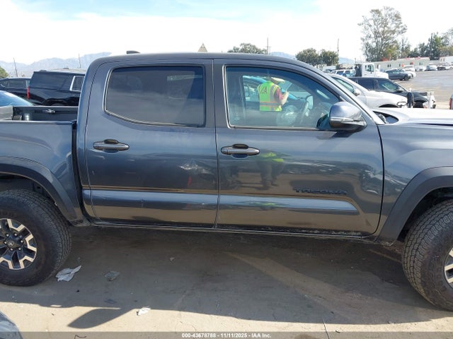 Toyota TACOMA DOU 2023 3TMCZ5AN2PM595676 Image 26