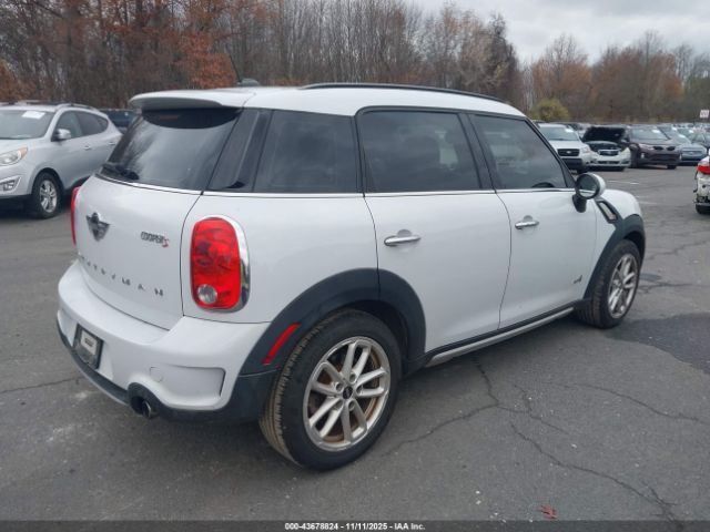 2016 MINI COUNTRYMAN WMWZC5C58GWU20483 Photo 3