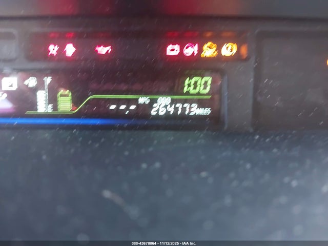 JTDZN3EU5EJ008473 Toyota Prius V Two