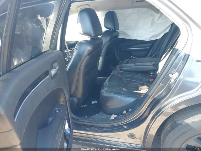 Продажа на аукционе авто 2015 Chrysler 300 Limited, vin: 2C3CCAAG3FH930845, номер лота: 43678923