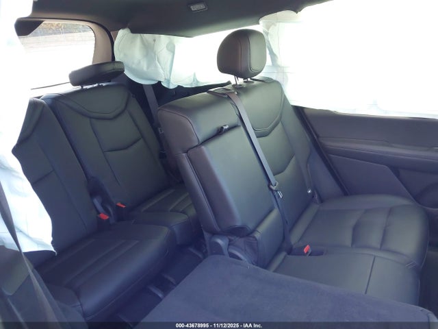2023 CADILLAC XT6 1GYKPAR46PZ120241 Photo 7