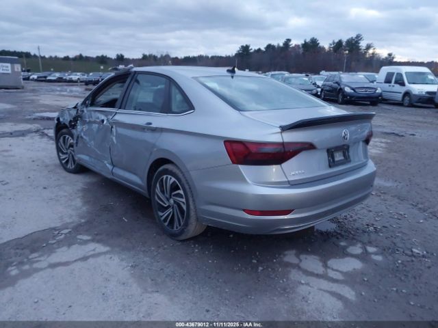 2020 VOLKSWAGEN JETTA 3VWEB7BU0LM009899 Photo 2