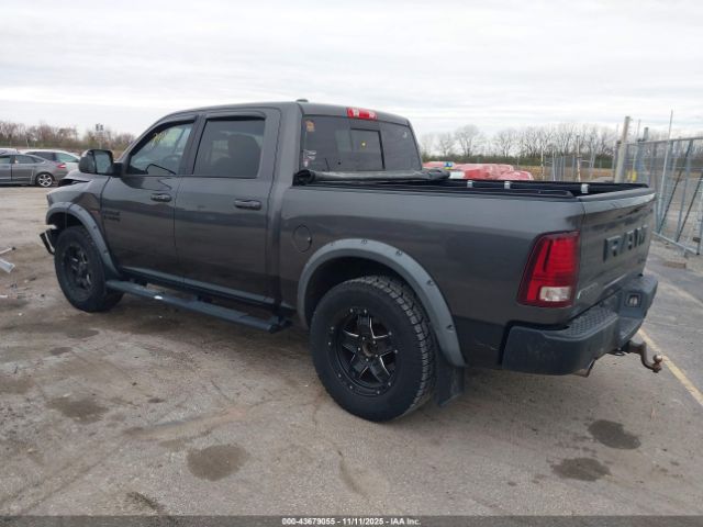 2017 RAM 1500 1C6RR7YT8HS696330 Photo 2