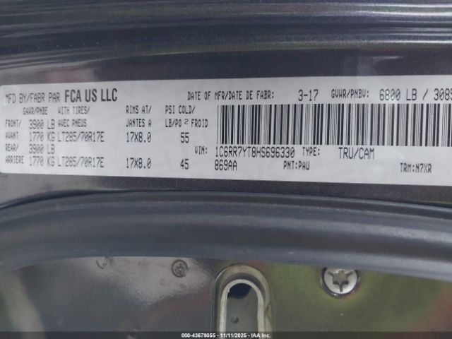 2017 RAM 1500 1C6RR7YT8HS696330 Photo 8