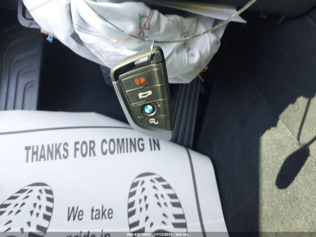 2021 BMW X3 5UXTY5C03M9G46392 Photo 10