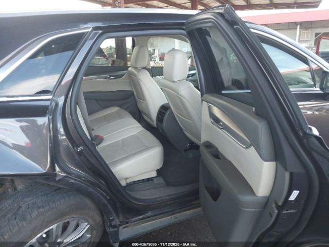 2018 CADILLAC XT5 1GYKNCRS9JZ118118 Photo 7