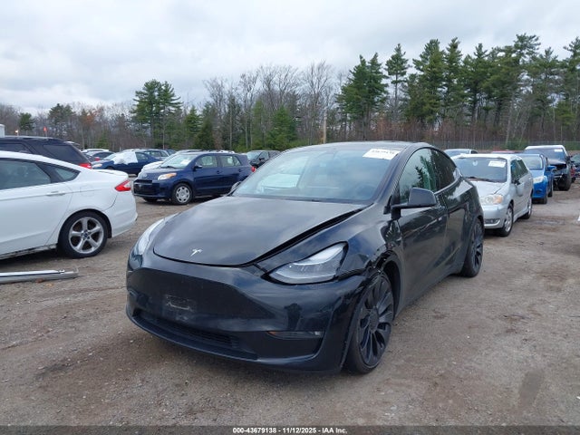 2021 TESLA MODEL Y 5YJYGDEF0MF201505 Photo 1