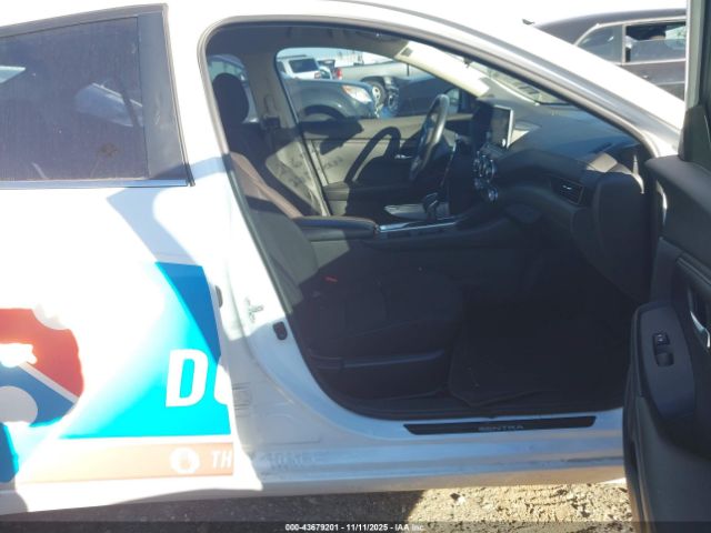 2022 NISSAN SENTRA 3N1AB8CV1NY317614 Photo 4