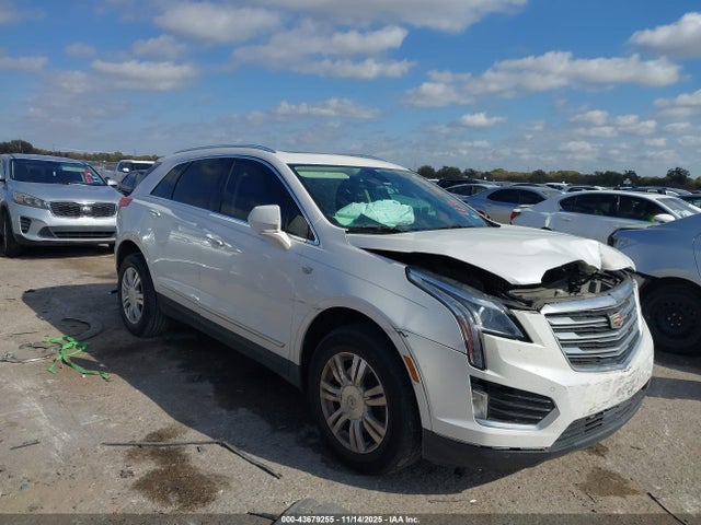 2018 CADILLAC XT5 1GYKNCRS1JZ167863 Photo 0