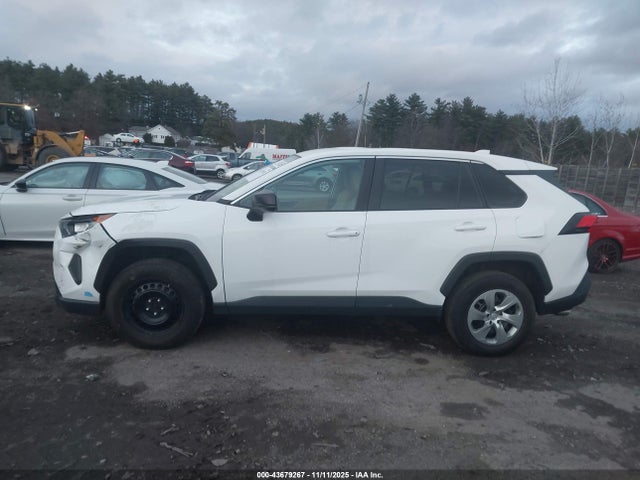 Toyota RAV4 LE 2022 2T3F1RFV5NC301463 Image 14