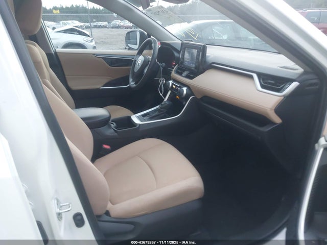 Toyota RAV4 LE 2022 2T3F1RFV5NC301463 Image 5