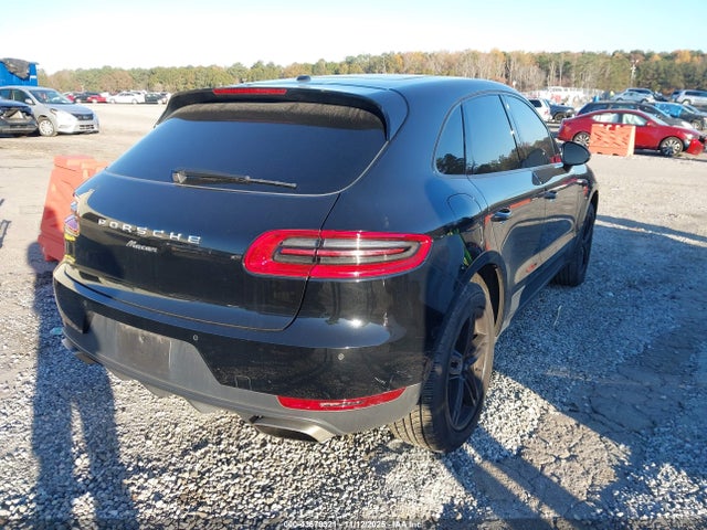 2017 PORSCHE MACAN WP1AA2A58HLB04204 Photo 3