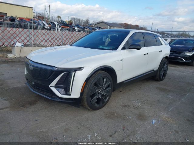 2024 CADILLAC LYRIQ 1GYKPWRL8RZ112830 Photo 1