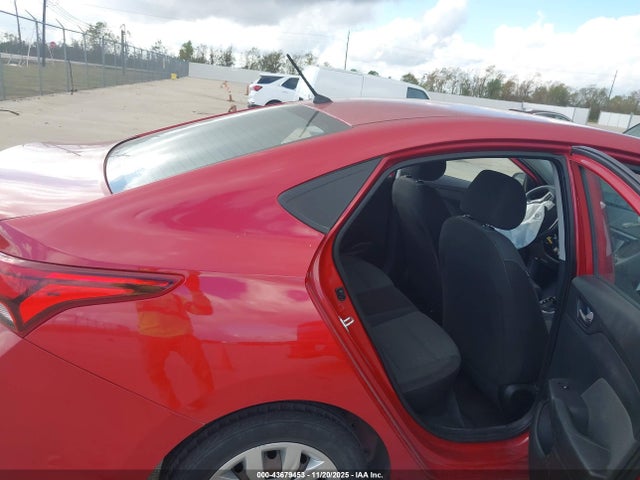 Hyundai ACCENT SE 2019 3KPC24A3XKE051166 Image 8