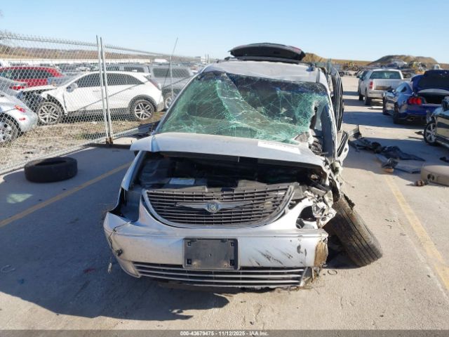 2002 CHRYSLER TOWN & COUNTRY 2C4GP54L32R644600 Photo 5