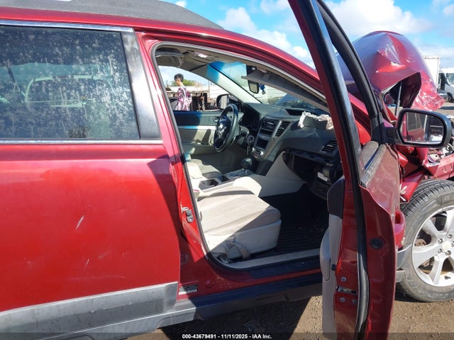 4S4BRCAC3E3261827 Subaru Outback 2.5i