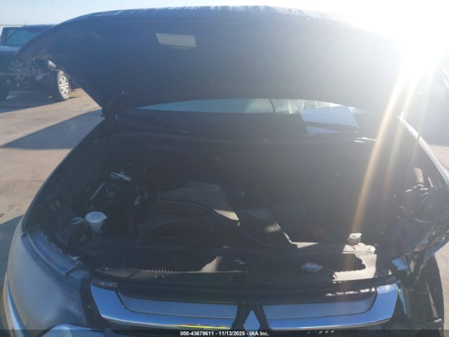 2016 MITSUBISHI OUTLANDER JA4AZ3A32GZ041928 Photo 9