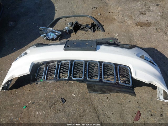 2021 Jeep Grand Cherokee Laredo E 4x2 მანქანა იყიდება აუქციონზე, vin: 1C4RJEAG3MC813950, აუქციონის ნომერი: 43679634