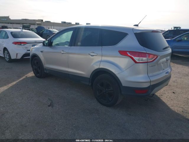 2016 FORD ESCAPE 1FMCU0GX0GUC13937 Photo 2
