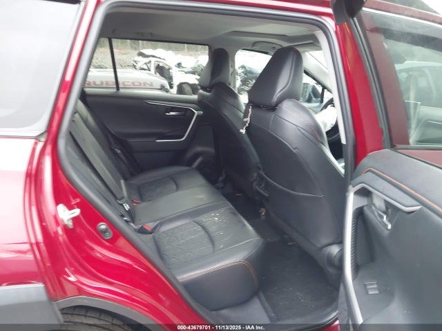 2019 TOYOTA RAV4 2T3J1RFV8KW047946 Photo 7