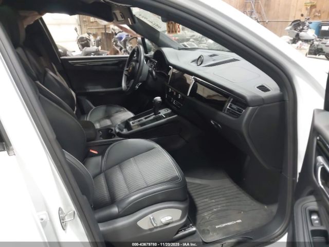 2025 PORSCHE MACAN WP1AA2A56SLB11613 Photo 4