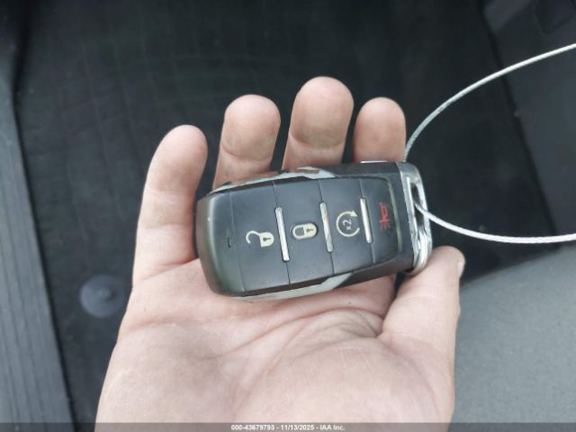 2023 RAM 1500 1C6SRFFT8PN596286 Photo 10