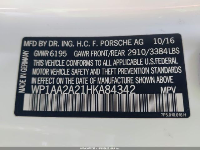 2017 PORSCHE CAYENNE WP1AA2A21HKA84342 Photo 8