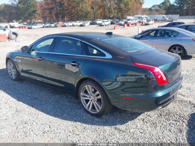 2017 JAGUAR XJ SAJWJ2GD1H8W04053 Photo 2